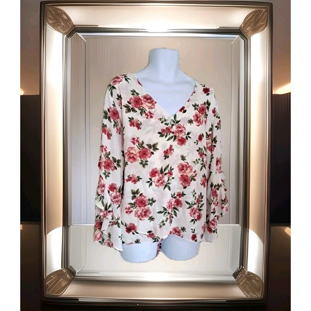 Chelsea & Theodore Top 3X Pink Floral Print Bell Sleeve V-Neck Feminine Romantic